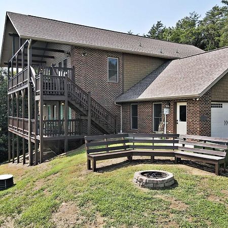 Pet-Friendly Smoky Mountain Retreat With Game Room! Sevierville Dış mekan fotoğraf