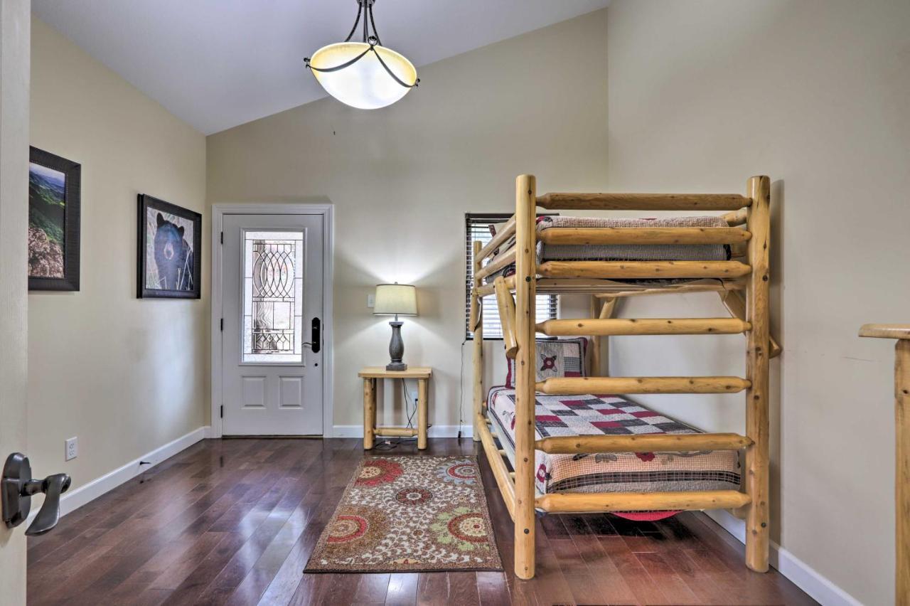 Pet-Friendly Smoky Mountain Retreat With Game Room! Sevierville Dış mekan fotoğraf