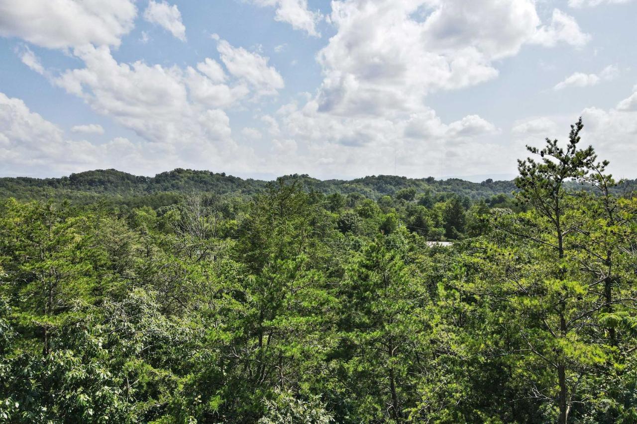 Pet-Friendly Smoky Mountain Retreat With Game Room! Sevierville Dış mekan fotoğraf