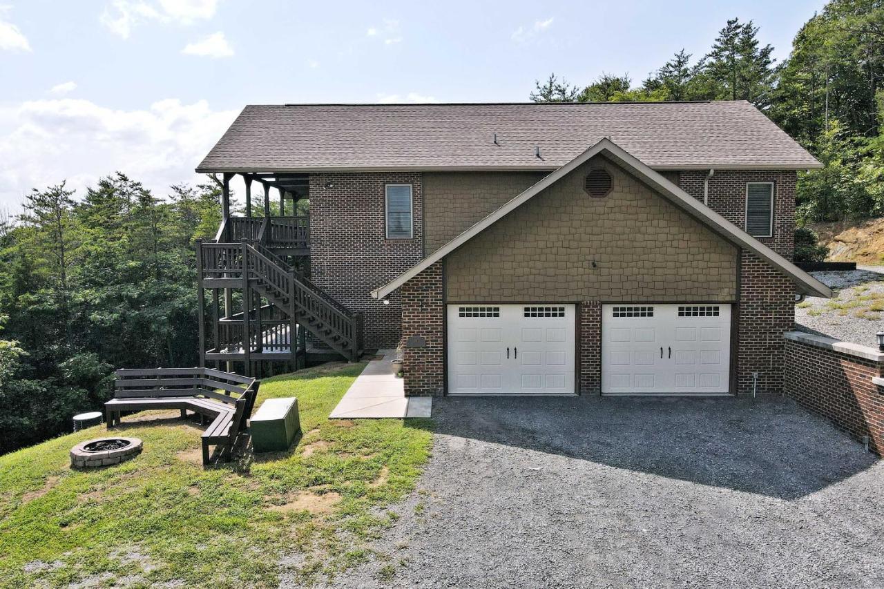 Pet-Friendly Smoky Mountain Retreat With Game Room! Sevierville Dış mekan fotoğraf